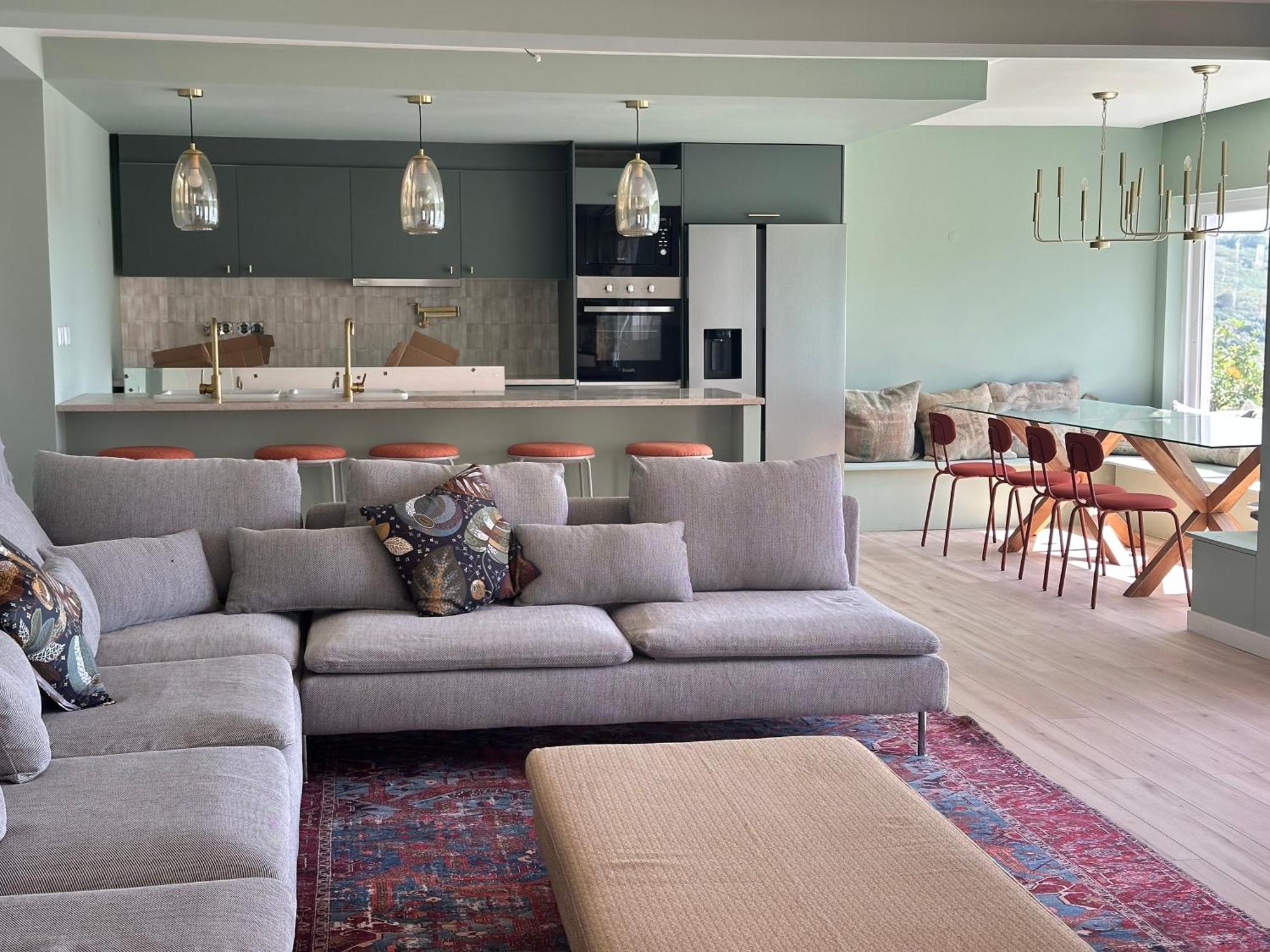 Villa Retreat Villa, Full Amenities, Up To 40ppl Lisbon